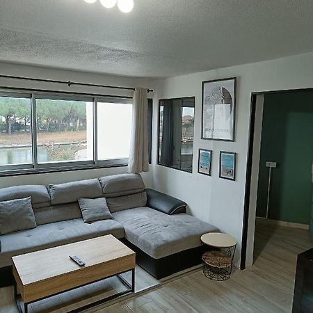 Charmant Appartement Avec Vue Marina Сен-Киприен Екстериор снимка